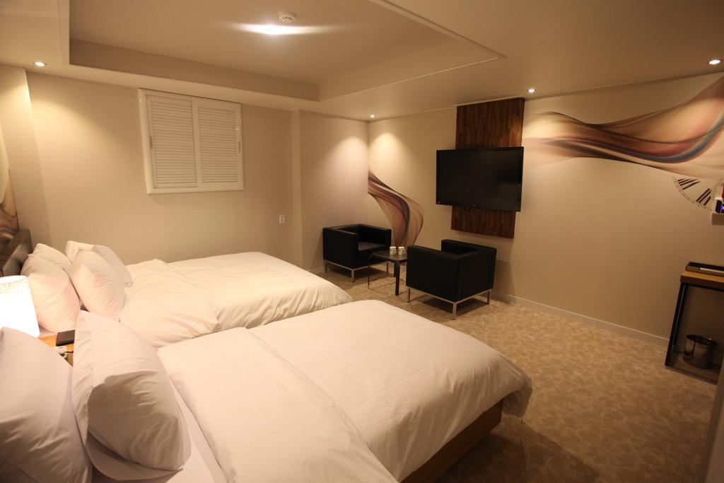 New Suwon Hotel Szoba fotó