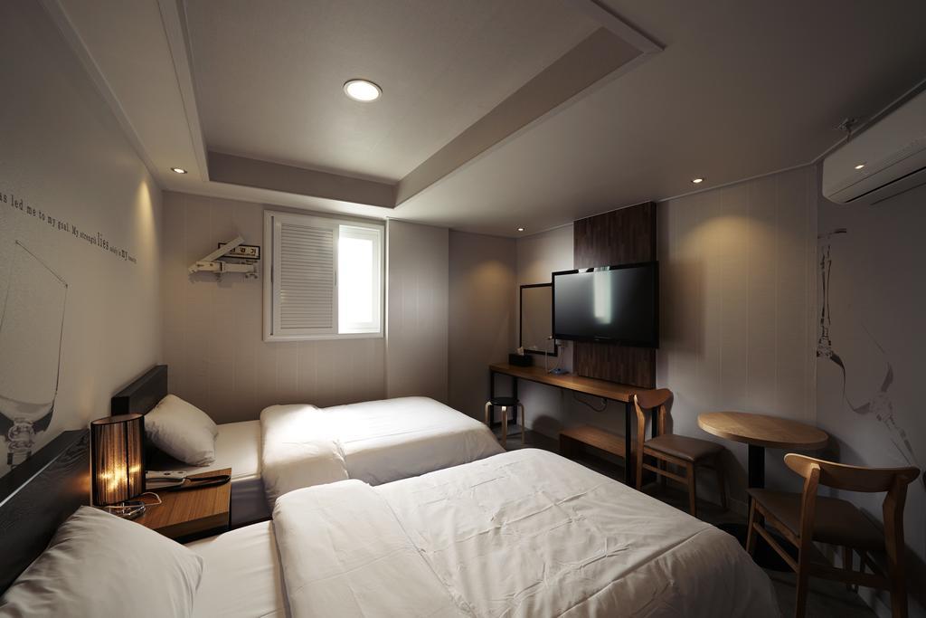 New Suwon Hotel Kültér fotó
