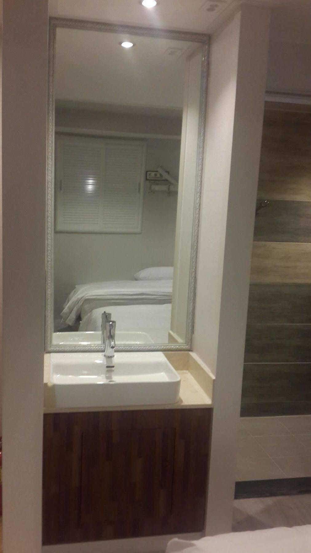 New Suwon Hotel Kültér fotó